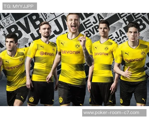 麦菲足球球衣的魅力与风格解析让你在球场上尽显个性与活力